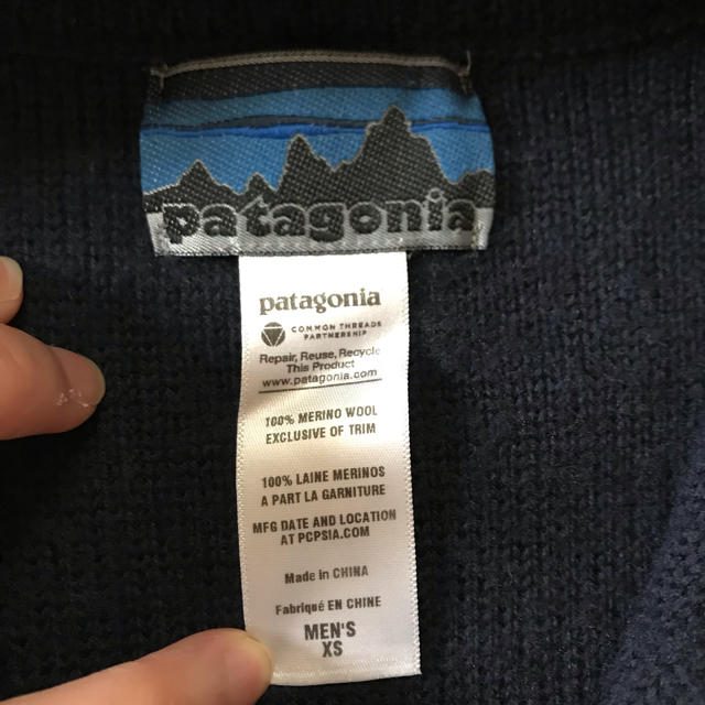 patagonia(パタゴニア)の年末値下げ！パタゴニア ジップニット ネイビー メンズのトップス(ニット/セーター)の商品写真