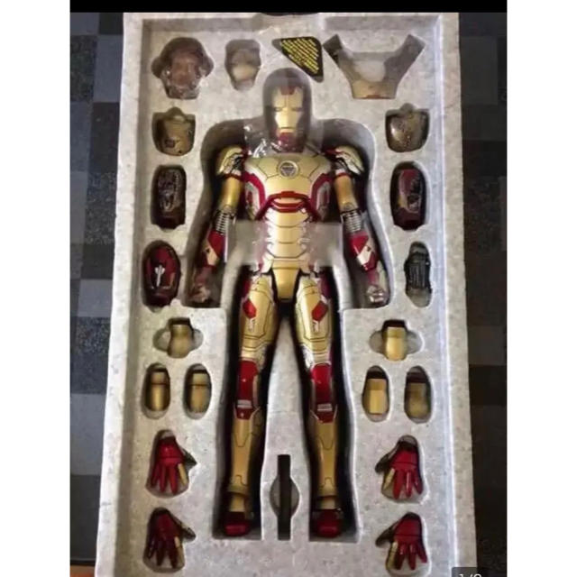 ホットトイズ 1/6 アイアンマン マーク42 ホットトイズ 1/6 アイアンマン マーク42