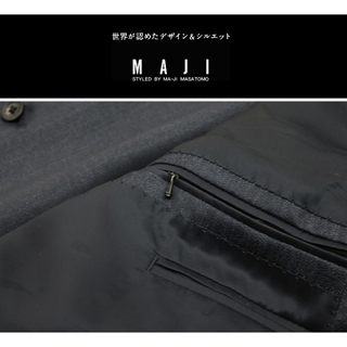 Y4（W74）新品MA-JI MASATOMO スリーピーススーツ紺定価7.9万