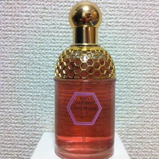 ゲラン(GUERLAIN)のアクアアレゴリア チェリーブロッサム(香水(女性用))