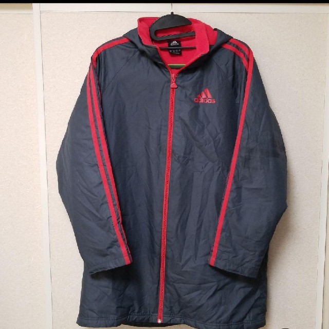 adidas(アディダス)のなっちゃん様専用 アディダス ベンチコート 160cm キッズ/ベビー/マタニティのキッズ服男の子用(90cm~)(コート)の商品写真