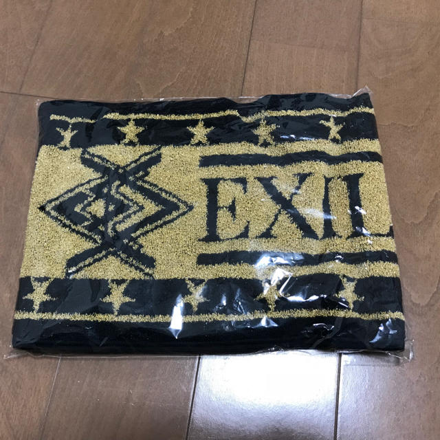 EXILE(エグザイル)のなべ太朗様専用  EXILE AMAZING WORLD 新品 マフラータオル エンタメ/ホビーのタレントグッズ(ミュージシャン)の商品写真