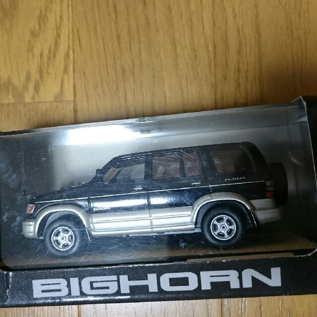 いすゞ - ISUZU BIGHORN ミニカーの通販 by offnen's shop|イスズなら