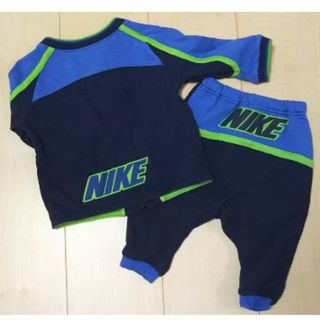 ナイキ(NIKE)のナイキのジャージ上下セット(トレーナー)