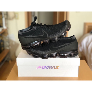 ナイキ(NIKE)のNike air vapormax flyknit triple black(スニーカー)