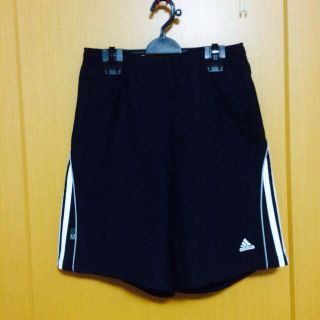 アディダス(adidas)のみーき様専用(ショートパンツ)