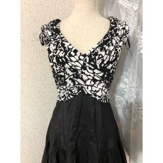 タダシショウジ(TADASHI SHOJI)の稀少 新品 タダシショージ ワンピース ドレス フレア(ひざ丈ワンピース)