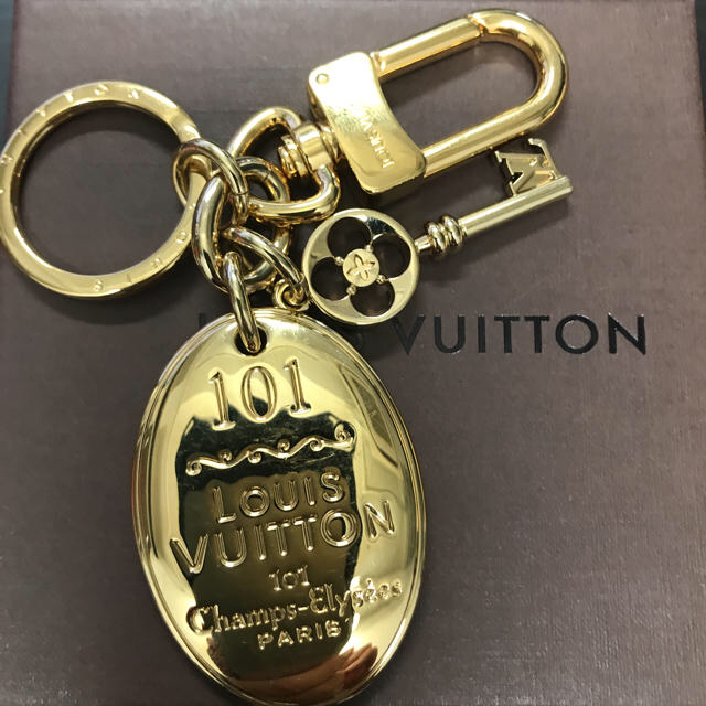 LOUIS VUITTON(ルイヴィトン)のchel様専用　ルイヴィトン ポルトクレメゾン キーホルダー 新品未使用 ハンドメイドのファッション小物(バッグチャーム)の商品写真