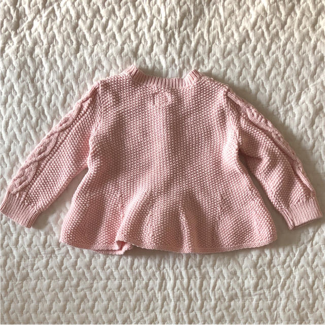 babyGAP(ベビーギャップ)の新品同様☆babyGAP ☆ ペプラムカーディガン 6-12M キッズ/ベビー/マタニティのベビー服(~85cm)(カーディガン/ボレロ)の商品写真