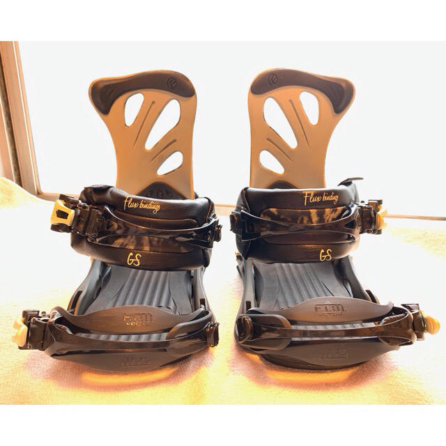 FLUX GS バインディング 14-15モデル サイズSM バインディング FLUX GS バインディング 14-15モデル サイズSM バインディング