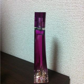 ジバンシィ(GIVENCHY)のヴェリィイレジスティブル(香水(女性用))
