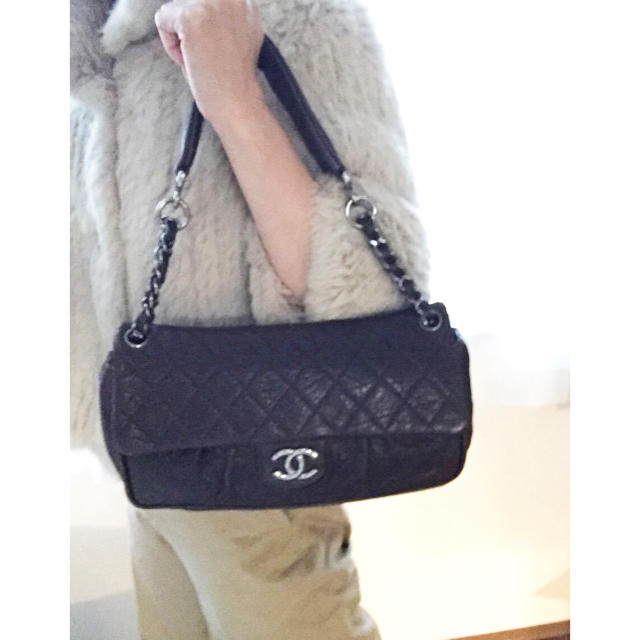 CHANEL(シャネル)のシャネル CHANEL マトラッセ チェーンショルダーバッグ ハンドバッグ レディースのバッグ(ショルダーバッグ)の商品写真