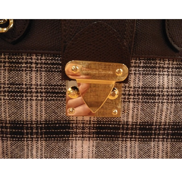 Samantha Thavasa(サマンサタバサ)の春ピンクツイード☆サマンサタバサ レディースのバッグ(ハンドバッグ)の商品写真