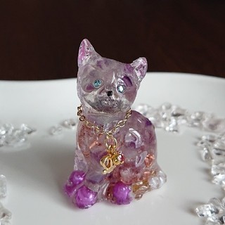 紫の猫ちゃん🐈🐾オルゴナイト(雑貨)
