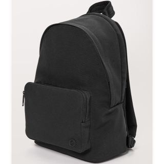 ルルレモン(lululemon)のルルレモン  新品未使用 everywhere backpack リュック(リュック/バックパック)