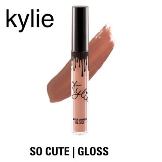 カイリーコスメティックス(Kylie Cosmetics)の★SO CUTE グロス★Kylie カイリー★艶感たっぷり(リップグロス)