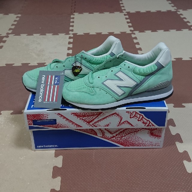 New Balance(ニューバランス)の☆新品☆ニューバランスのスニーカー 24cm  made in USA レディースの靴/シューズ(スニーカー)の商品写真