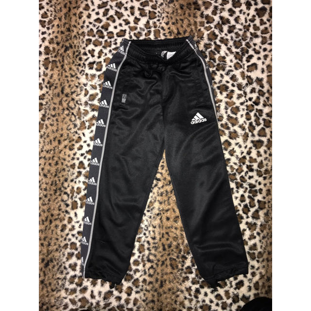 adidas(アディダス)のadidas  キッズ  ジャージ   キッズ/ベビー/マタニティのキッズ服男の子用(90cm~)(パンツ/スパッツ)の商品写真