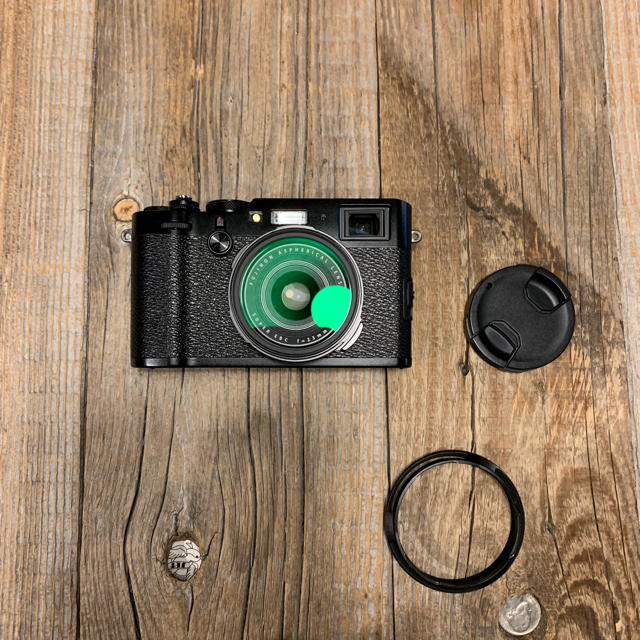 FUJIFILM F100F コンデジ美品