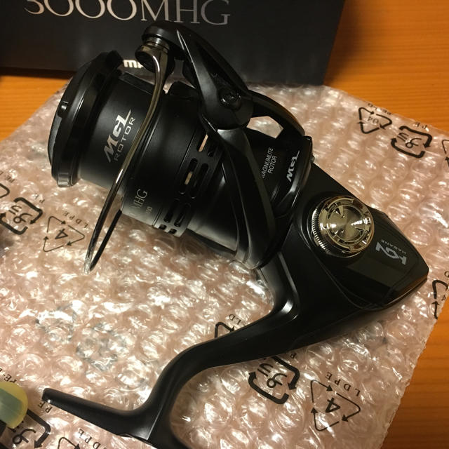 SHIMANO(シマノ)のシマノ 17 エクスセンス 3000MHG スポーツ/アウトドアのフィッシング(リール)の商品写真