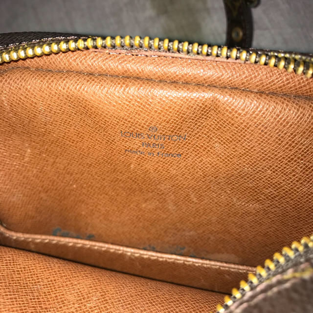 LOUIS VUITTON(ルイヴィトン)のLouis Vuitton アマゾン(改修品) レディースのバッグ(ショルダーバッグ)の商品写真