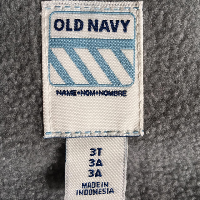Old Navy(オールドネイビー)のベスト OLDNAVY  95〜100 cm  3T  キッズ/ベビー/マタニティのキッズ服男の子用(90cm~)(ジャケット/上着)の商品写真