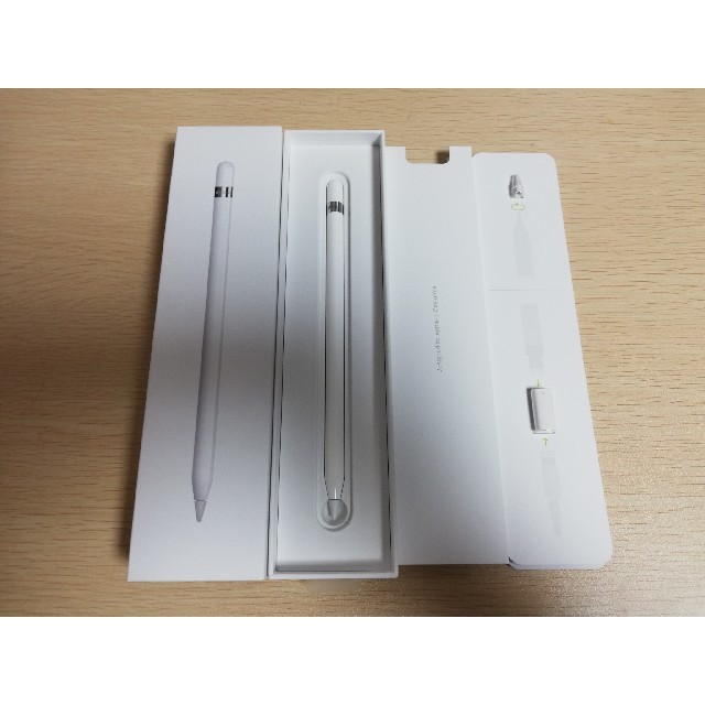 Apple(アップル)のapple pencil アップルペンシル 第1世代 美品 付属品完備 スマホ/家電/カメラのPC/タブレット(タブレット)の商品写真