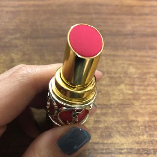 イヴサンローランボーテ(Yves Saint Laurent Beaute)のルージュヴォリュプテシャイン 28(口紅)