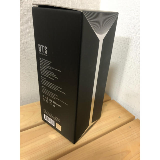 防弾少年団(BTS)(ボウダンショウネンダン)のBTS OFFICIAL LIGHT STICK VER.3 アミボム エンタメ/ホビーのタレントグッズ(アイドルグッズ)の商品写真