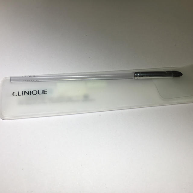 CLINIQUE(クリニーク)のクリニーク ブラシ コスメ/美容のベースメイク/化粧品(その他)の商品写真