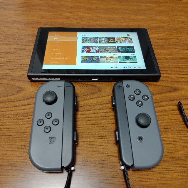 Nintendo Switch(ニンテンドースイッチ)の任天堂スイッチ ジョイコン エンタメ/ホビーのゲームソフト/ゲーム機本体(家庭用ゲーム機本体)の商品写真