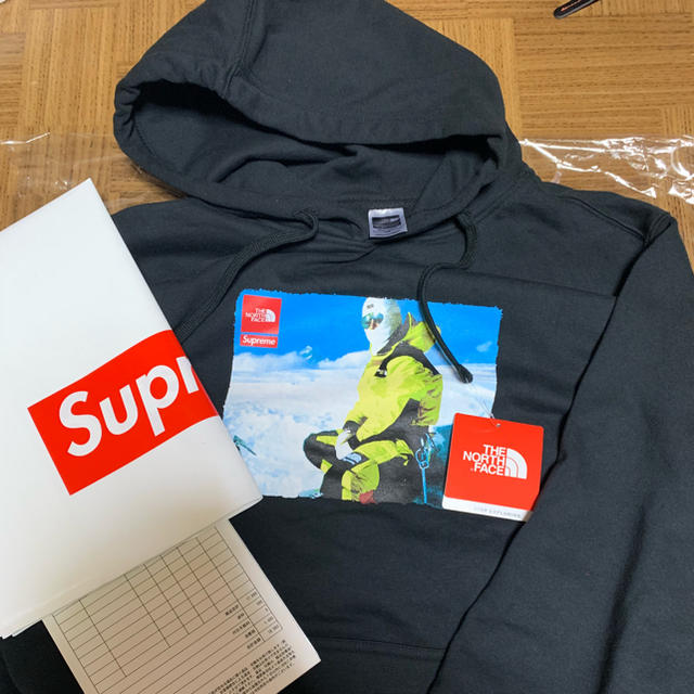 Supreme/The North Face Hooded