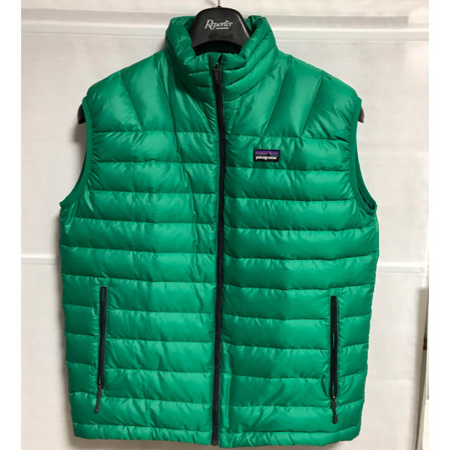 patagonia(パタゴニア)のtomato様 専用パタゴニア ダウンベスト メンズのジャケット/アウター(ダウンベスト)の商品写真