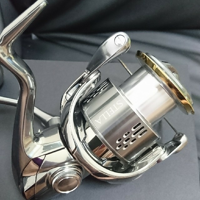待望☆】 SHIMANO - 18ステラC5000XG リール - hesnor.com