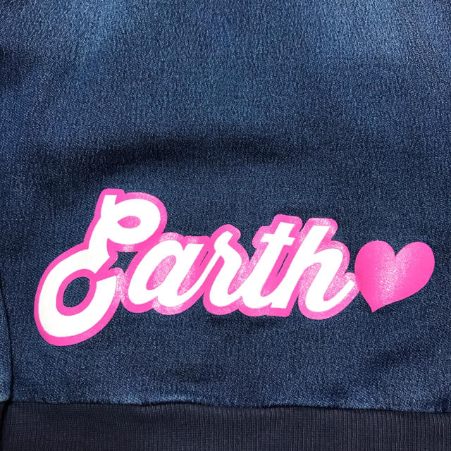 EARTHMAGIC(アースマジック)のEARTHMAGIC アースマジック   デニムパーカー キッズ/ベビー/マタニティのキッズ服女の子用(90cm~)(ジャケット/上着)の商品写真