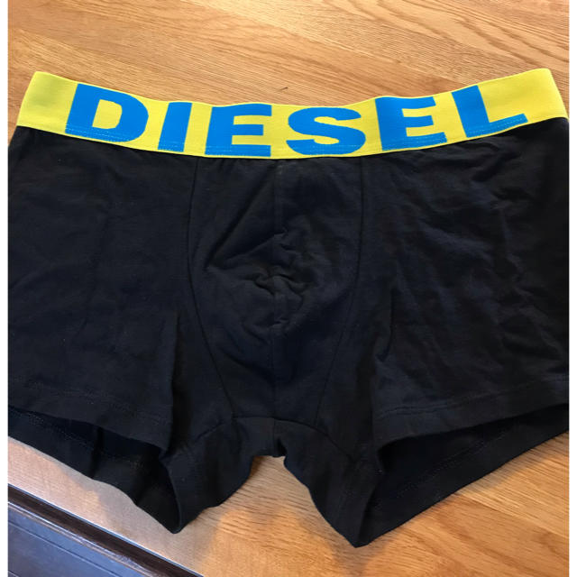 DIESEL(ディーゼル)のクー様☆専用 ボクサーパンツ ラッピング用付き♪ メンズのアンダーウェア(ボクサーパンツ)の商品写真