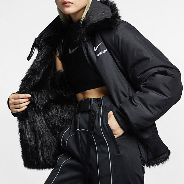 AMBUSH(アンブッシュ)のNike x Ambush Fake Fur Coat レディースのジャケット/アウター(毛皮/ファーコート)の商品写真