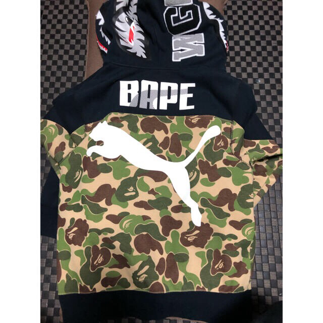 希少！！美品！A BATHING APE×PUMAコラボシャークパーカー