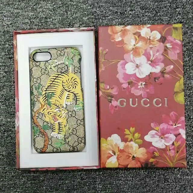 Gucci - GUCCI グッチ IPHONE 7/8 CASE ケース の通販 by 紗織リ's shop｜グッチならラクマ