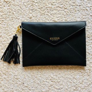 ゲス(GUESS)のGUESS クラッチバッグ(クラッチバッグ)