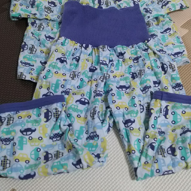 しまむら(シマムラ)の長袖パジャマ オーガニックコットン 90 キッズ/ベビー/マタニティのキッズ服男の子用(90cm~)(パジャマ)の商品写真