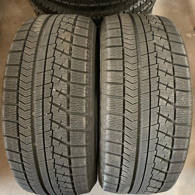 ブリジストン ブリザックVRX 235/50R18 スタッドレス 16年自動車