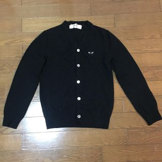 コムデギャルソン(COMME des GARCONS)の国内正規 PLAY プレイ コムデギャルソン ニット カーディガン ブラック(カーディガン)