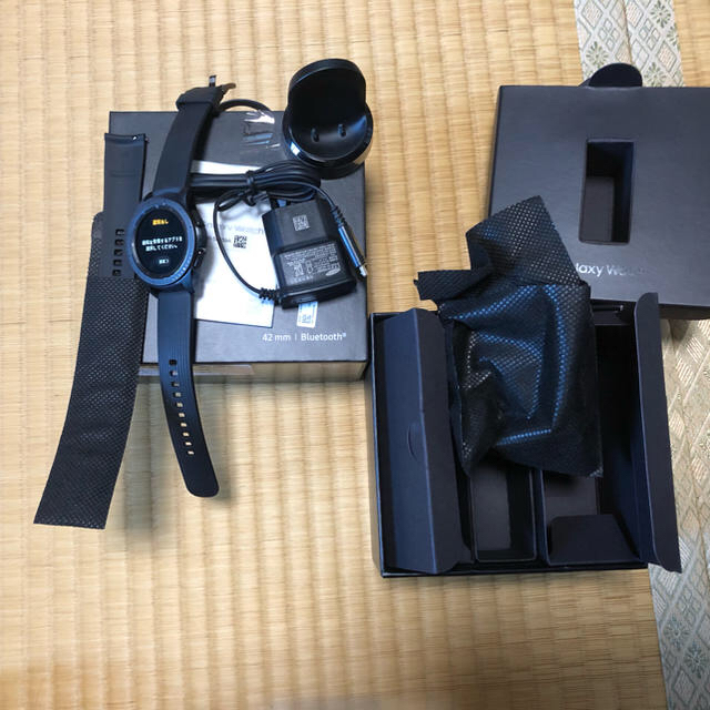 Galaxy watch 42mm 韓国版 sm-r810