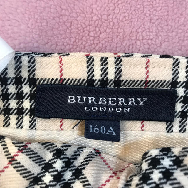 BURBERRY(バーバリー)のBurberry スカート レディースのスカート(ひざ丈スカート)の商品写真