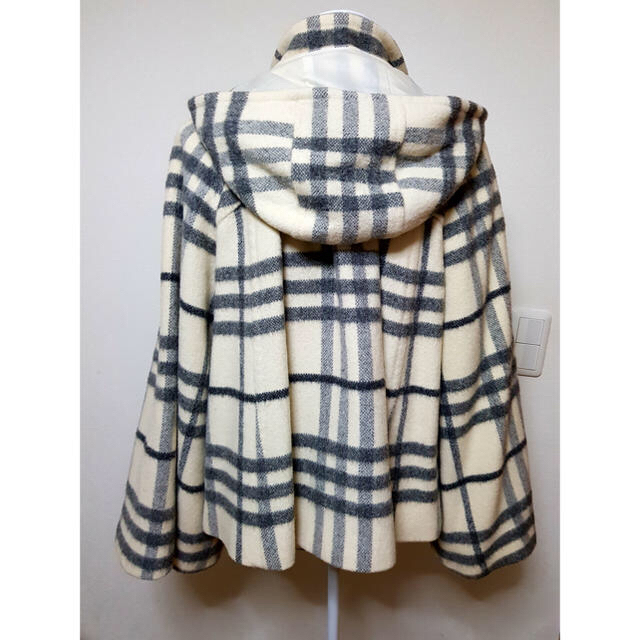 BURBERRY BLUE LABEL(バーバリーブルーレーベル)のバーバリーブルーレベル コート レディースのジャケット/アウター(その他)の商品写真