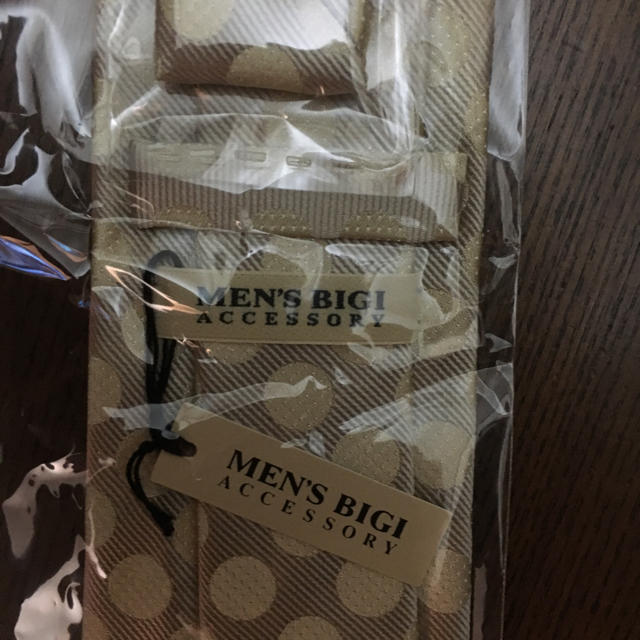 MEN'S BIGI(メンズビギ)の新品 タグ付き MEN'S BIGI メンズビギ ネクタイ シルク100% メンズのファッション小物(ネクタイ)の商品写真