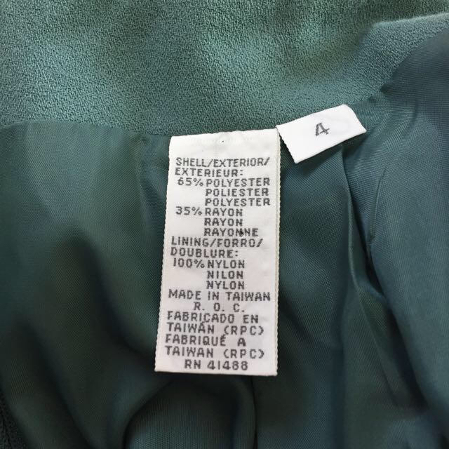 flower(フラワー)のエメラルドグリーンのスカート レディースのスカート(ひざ丈スカート)の商品写真