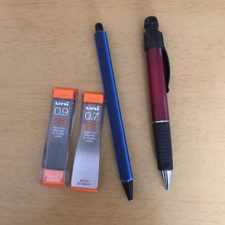 ファーバーカステル(FABER-CASTELL)の0.7mmシャーペン、0.9mmシャーペン、それぞれのシャー芯残り(ペン/マーカー)