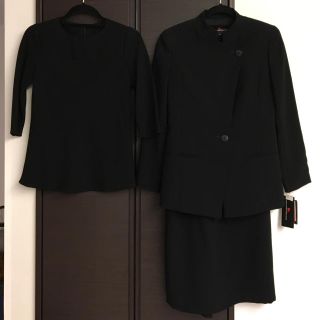 HIROKO KOSHINO(礼服/喪服)のフリマアイテム一覧 HIROKO KOSHINO(礼服/喪服)のフリマアイテム一覧